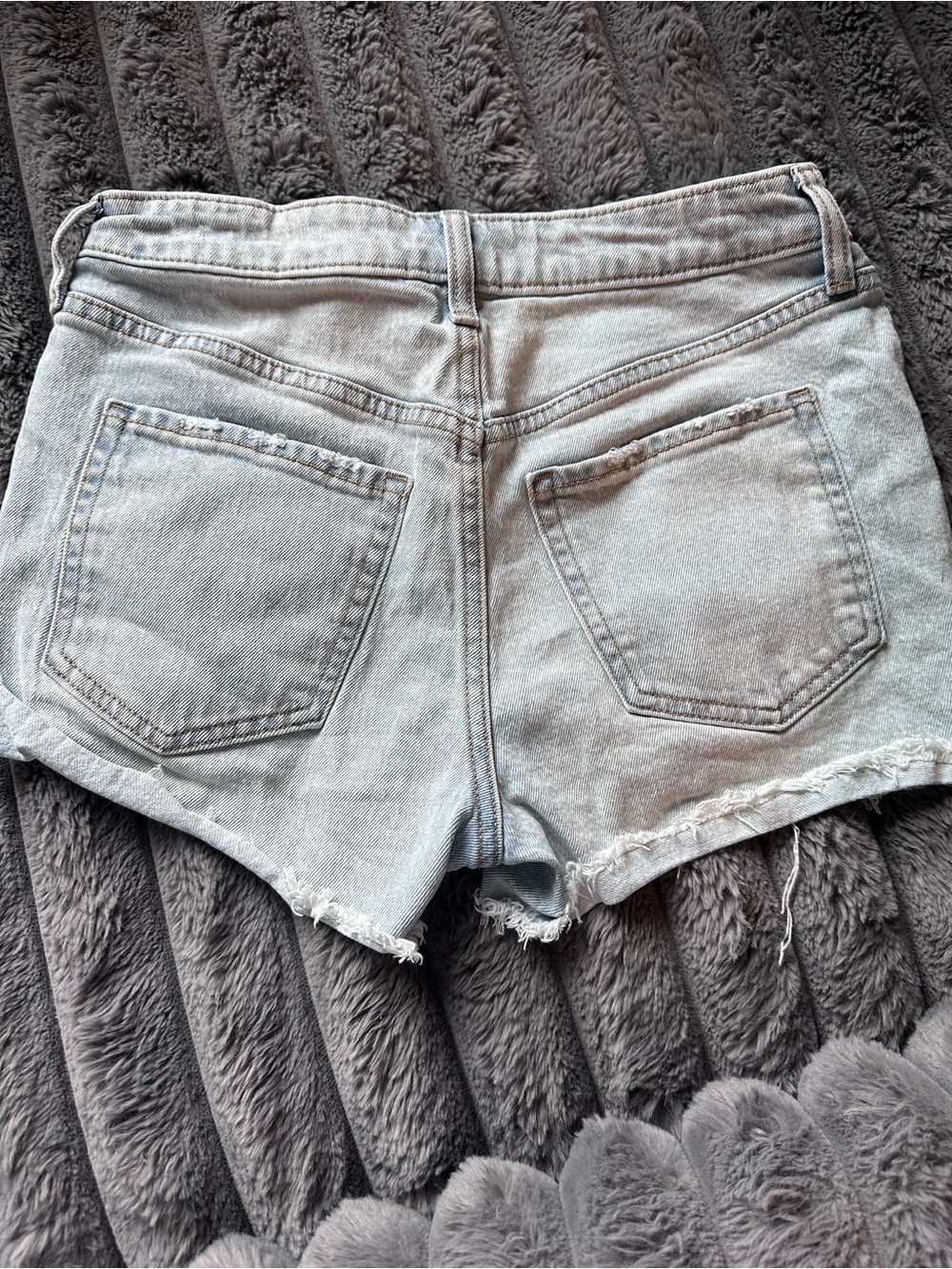 Old Navy Light Wash Denim Women's High-Rise Shorts